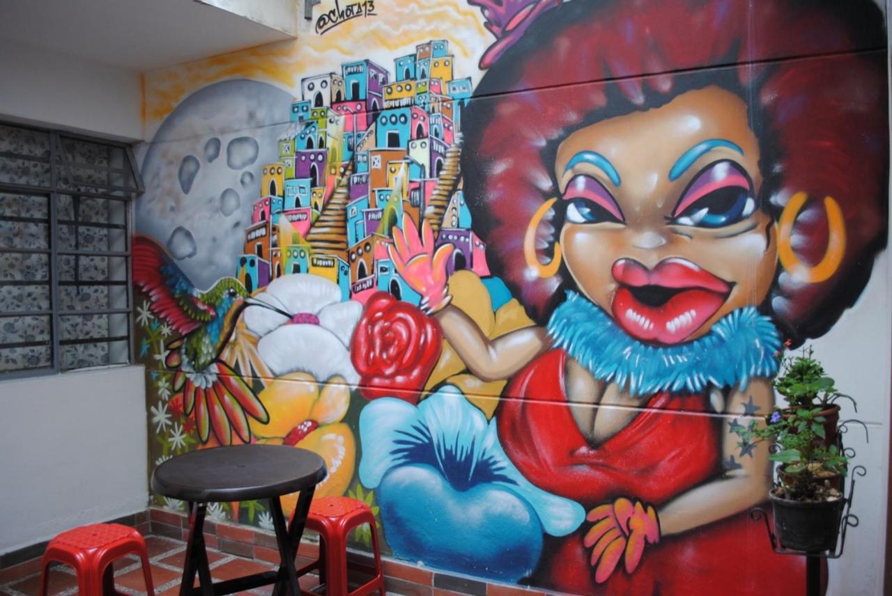 Casa Tuvia Parque Ostello Medellín Esterno foto